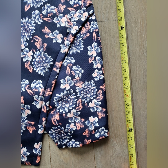 Floral dress - Picture 5 of 6